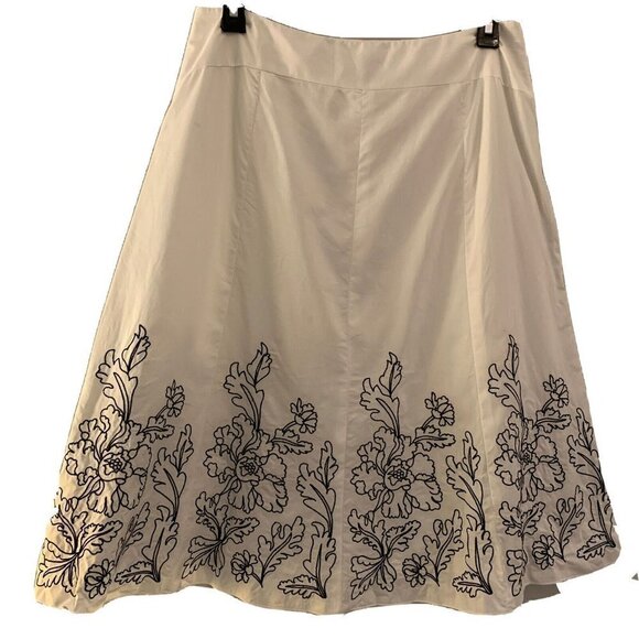 nine west women skirts white a-line below knee black embrodiery size 4 - Picture 1 of 4